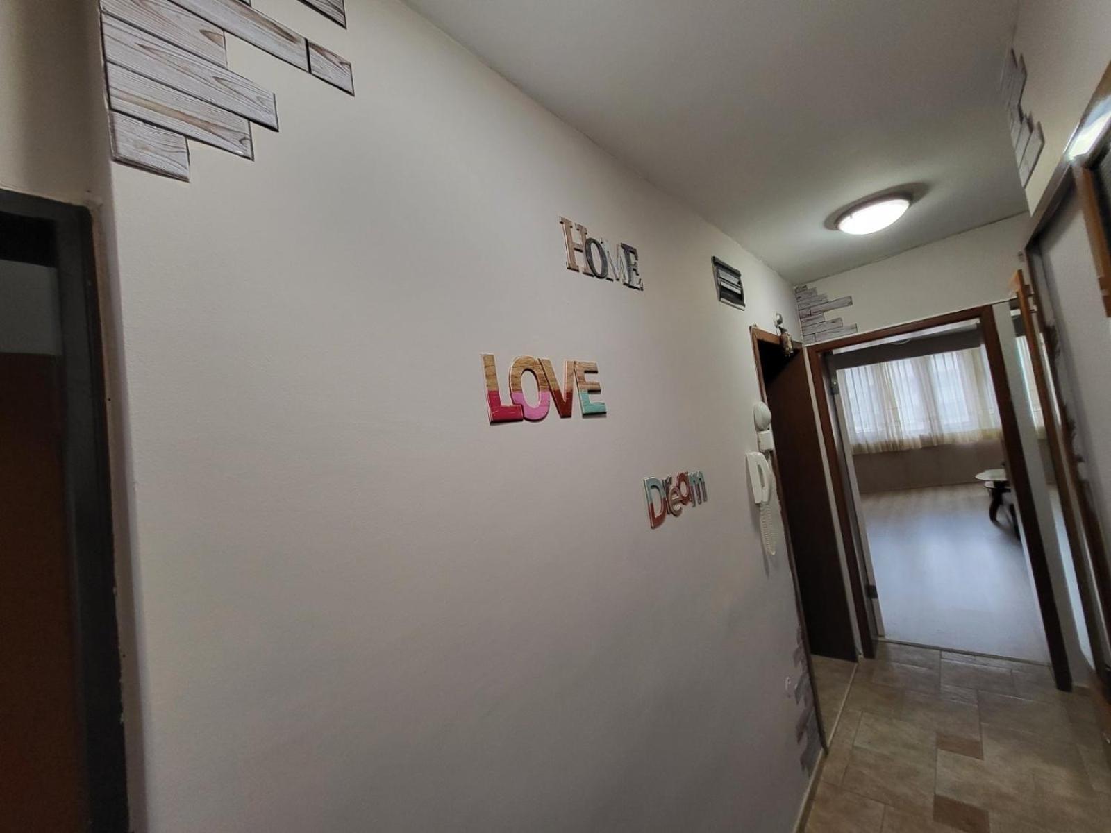 Lux Apartment Sisi Burgas Ngoại thất bức ảnh