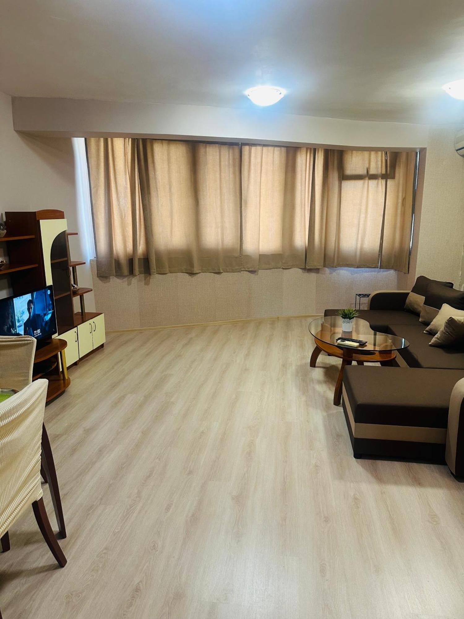 Lux Apartment Sisi Burgas Ngoại thất bức ảnh