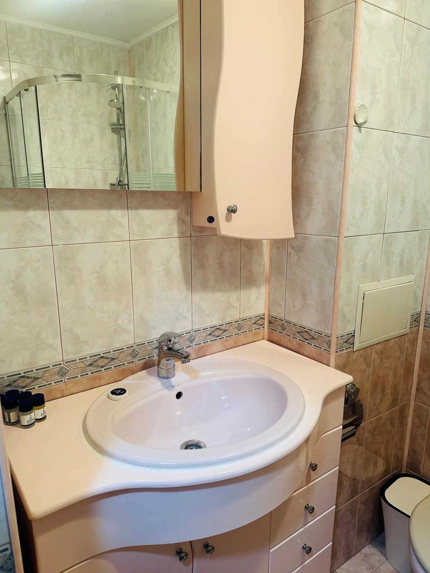 Lux Apartment Sisi Burgas Ngoại thất bức ảnh